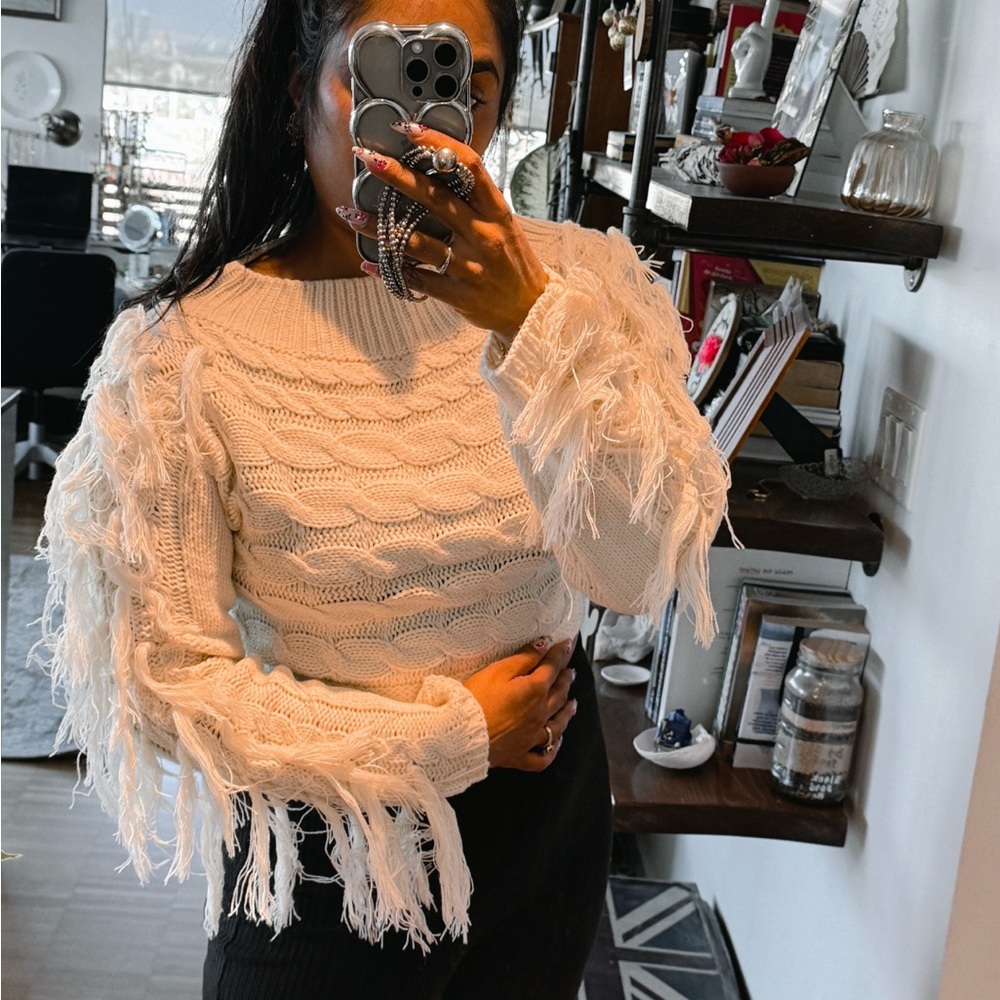 AKIRA Cream Cable Knit Sweater Fringe Sleeve • Size S • Statement Cozy Knit